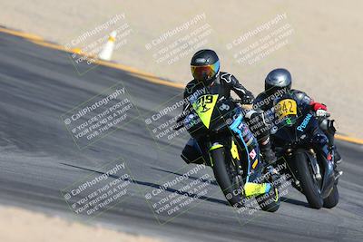 media/Nov-15-2024-CVMA Friday Practice (Fri) [[b142d29251]]/4-Group 4 and Trackday/Session 2 (Turn 10)/